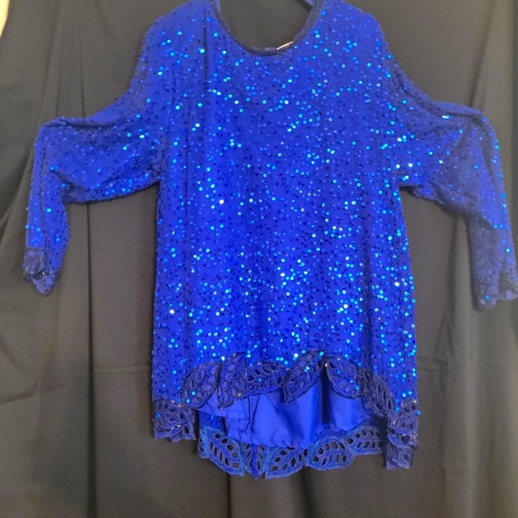 Two Piece - Elligant Brilliant Blue Sequent Outfit - Picture 4 of 7